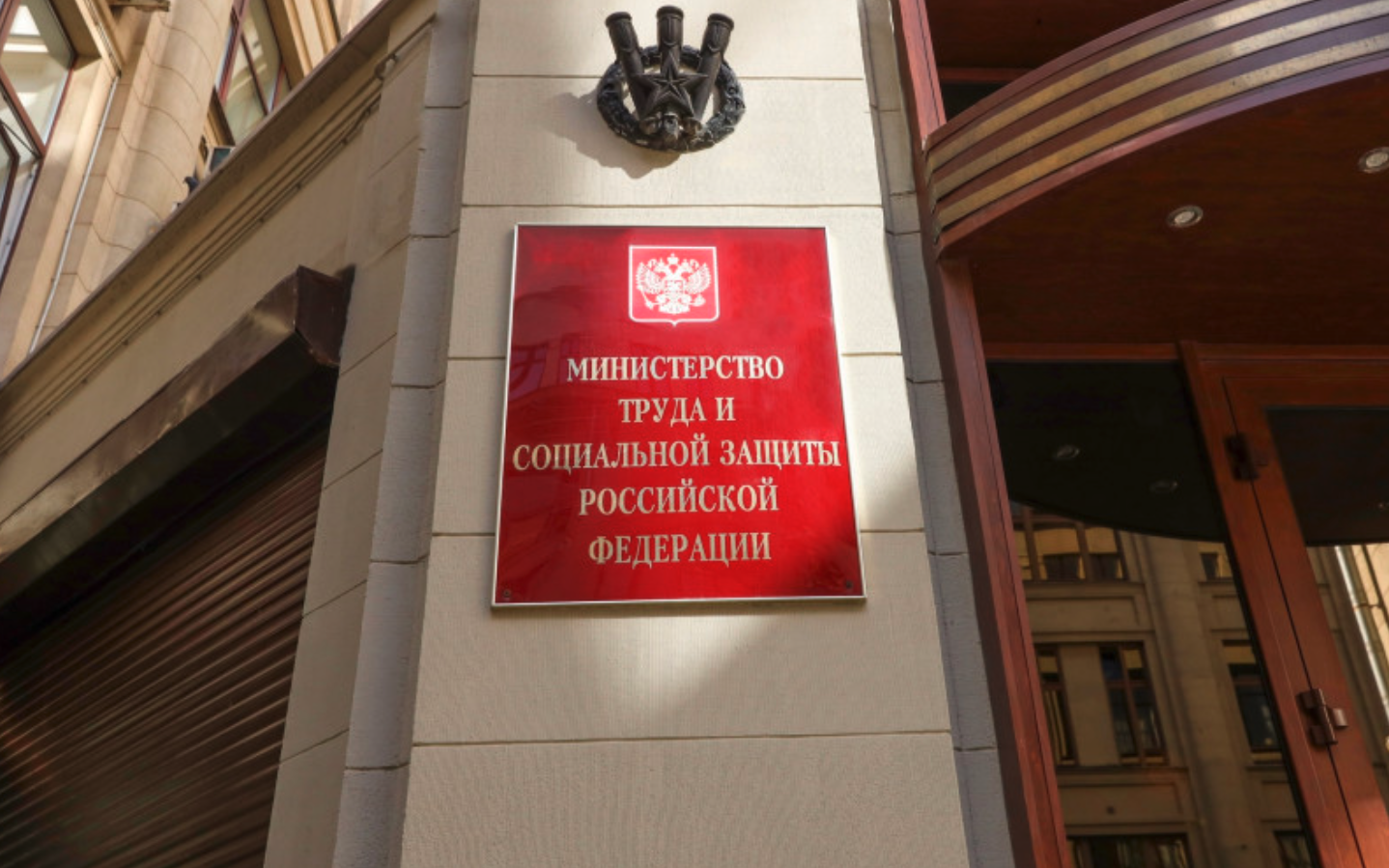 Работодатели чаще выбирают квотирование для привлечения иностранной рабочей силы